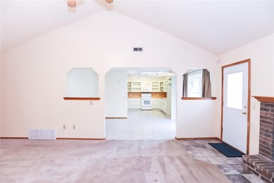 2803 W Beech St, Rogers, AR 72756 - photo 4