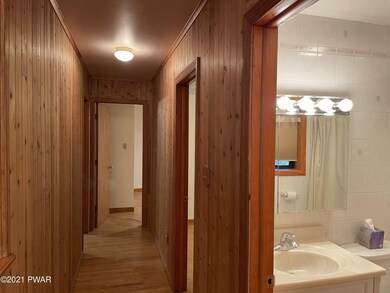 141 Ash Ln, Milford, PA 18337 - photo 6