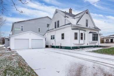 side with garage
