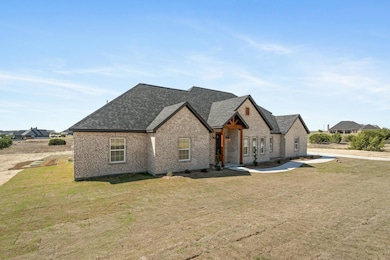2030 Eagles Ridge Dr, Weatherford, TX 76087 - photo 2
