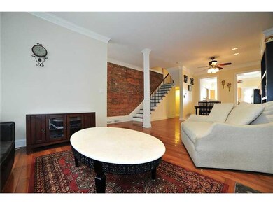 Living Room. Notice the combination barrel light/c