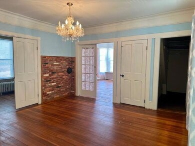 5 - Living Room Unit 1