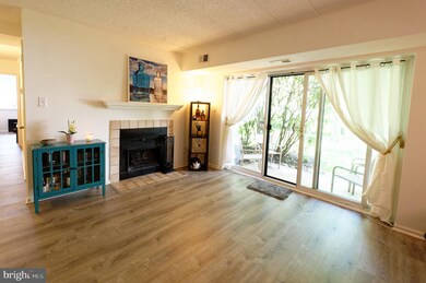 33 Le Forge Ct, Chesterbrook, PA 19087 - photo 2