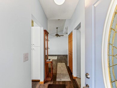 1622 Golfview Circle