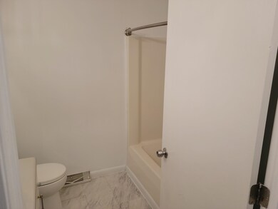 2336 S Chatham St, Janesville, WI 53546 - photo 6