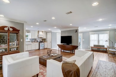 1612 Tabor St, Houston, TX 77009 - photo 5