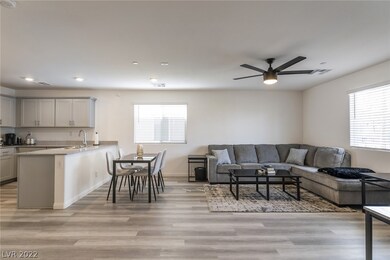 2820 Montage Sun Rd unit 5, Las Vegas, NV 89183 - photo 6