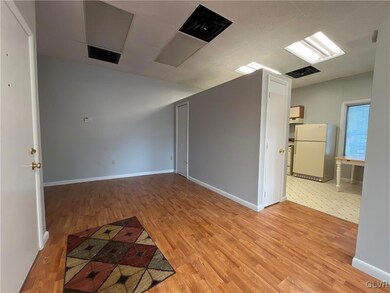 11 S Main St unit 104, Nazareth, PA 18064 - photo 2