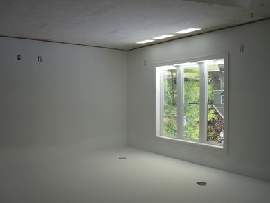 70 Brentwood St, Springfield, MA 01108 - photo 5