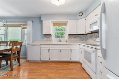 31 Margaret Dr, Albany, NY 12211 - photo 7