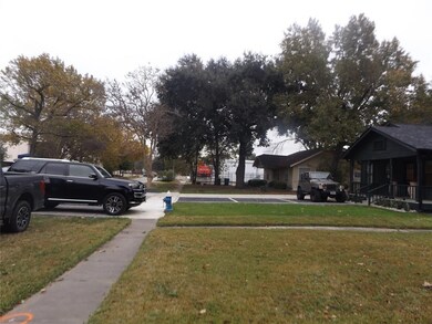 730 W 25th St, Houston, TX 77008 - photo 2