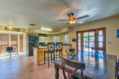 Open Kitchen