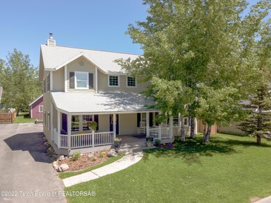 859 Eagles Rest Dr, Driggs, ID 83422 - photo 4