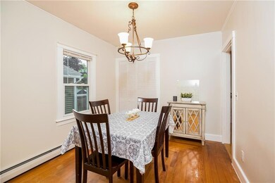 Formal Dining