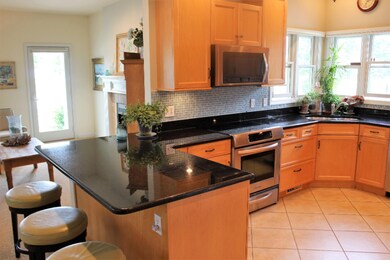 1 kitchen