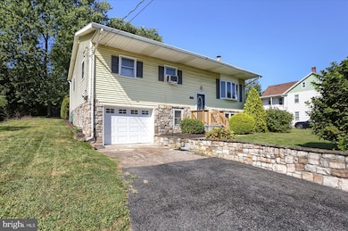 690 Front St, Enola, PA 17025 - photo 2