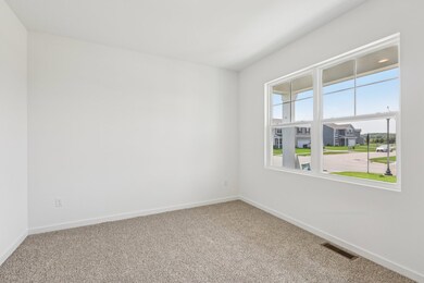 2581 Santa fe Dr, Pingree Grove, IL 60140 - photo 4