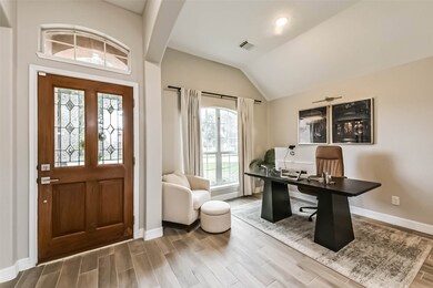 10303 Stan Brook Dr, Houston, TX 77089 - photo 7