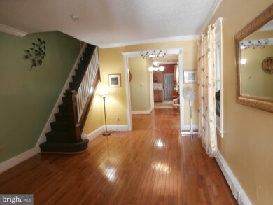 649 Chambers St, Trenton, NJ 08611 - photo 7