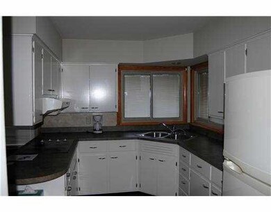 53105 Nadine St, South Bend, IN 46637 - photo 4