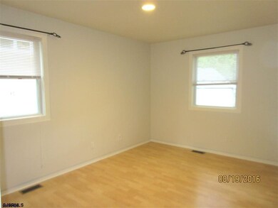 11 Franklin Dr, Somers Point, NJ 08244 - photo 2