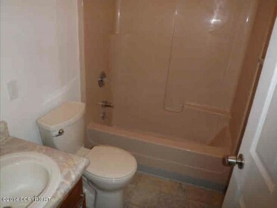 Unit2Bathroom