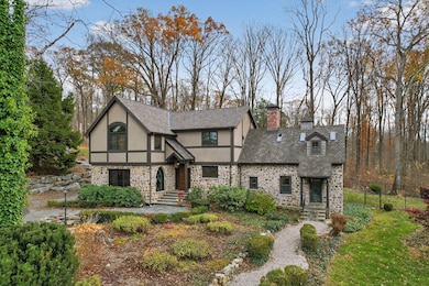 54 Gaylord Mountain Rd, Bethany, CT 06524 - photo 2