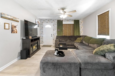 824 Hilock Road-6.jpg-FULL