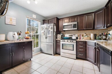 95 Shawnee Place unit 15, Galloway, NJ 08205 - photo 3