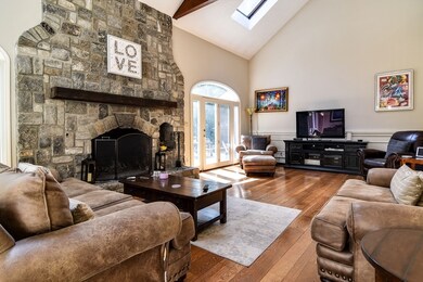 60 Lantern Ln, Needham, MA 02492 - photo 4