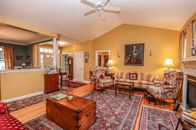 7 Appleton Way unit 9, Amherst, NH 03031 - photo 4