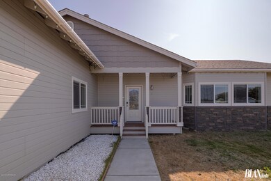 102_0819_realestate