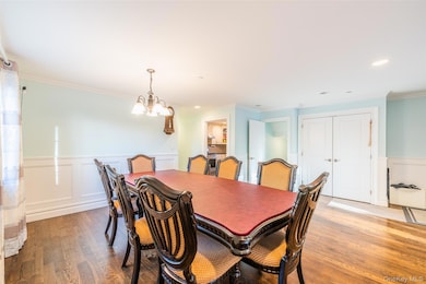 4515 Browvale Ln, Flushing, NY 11362 - photo 3