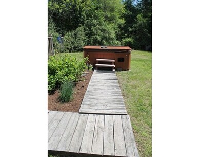 328 E Washington St, Hanson, MA 02341 - photo 6