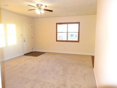 1738 Frank Rd, Columbus, OH 43223 - photo 4