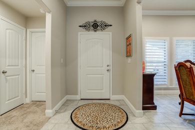 9801 Valencia Ave, Lubbock, TX 79424 - photo 7