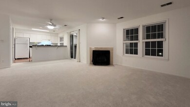 12931B Grays Pointe Rd unit 12931B, Fairfax, VA 22033 - photo 5