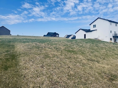 258 3rd St SW, Delano, MN 55328 - photo 2