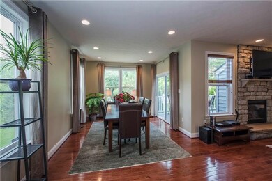 A different view of the b-fast room.  Hardwood thr