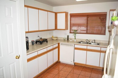 5_kitchen2
