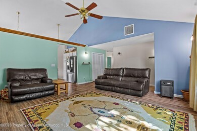 06-295 Buckthorn Rd-6