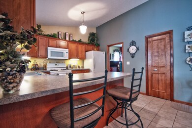 33980 Prairie Edge Dr, New Carlisle, IN 46552 - photo 7