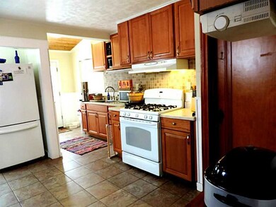 3051 W 32nd St, Erie, PA 16506 - photo 5