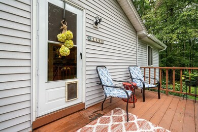 229 Baboosic Lake Rd, Merrimack, NH 03054 - photo 3