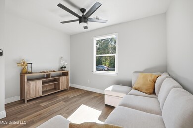 14822 Parker Rd, Biloxi, MS 39532 - photo 7