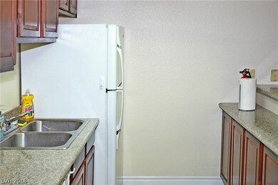 5075 Indian River Dr unit 173, Las Vegas, NV 89103 - photo 3