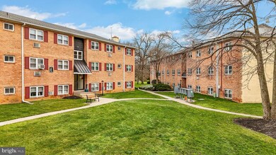 335 E Lancaster Ave unit E11, Downingtown, PA 19335 - photo 4