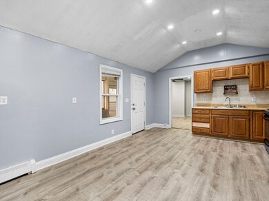 15 Floyd St, Lowell, MA 01852 - photo 7