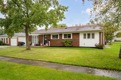 583 Daventry Ln_MLS_02