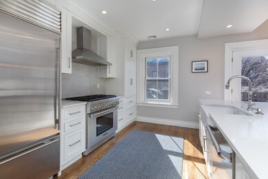 98 Waltham St unit 3, Boston, MA 02118 - photo 5